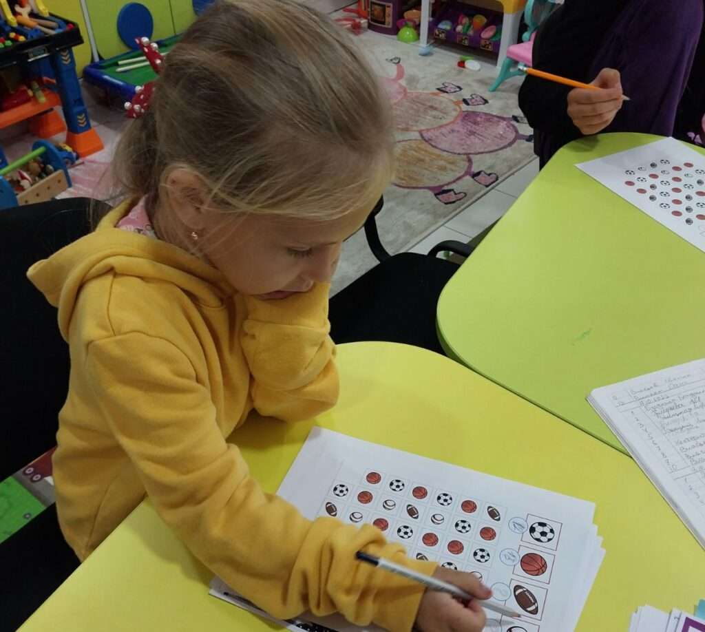 Ukrainian girl at CERI's office in Moldova